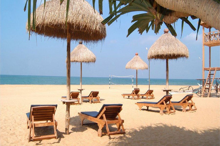 Mount Lavinia Beach
